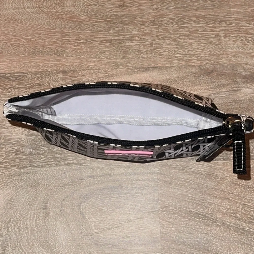 NWT Scout Cane‎ Fonda Black & White Cosmetic Zip Pouch Bag